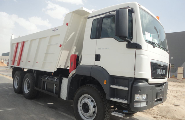 MAN 40.400 6x4 - 18M3 Tipper